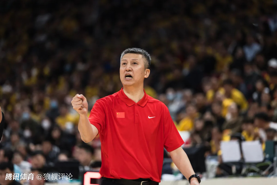 记者：中日对决于情于理都不能输 它会影响CBA联赛价值和球员未来饭碗