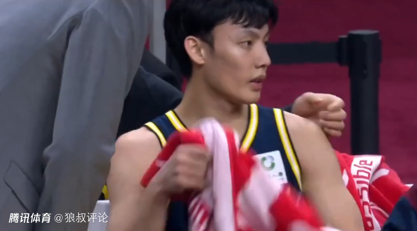 火线复出未能救主！徐杰命中5记三分空砍22分2板2抢断