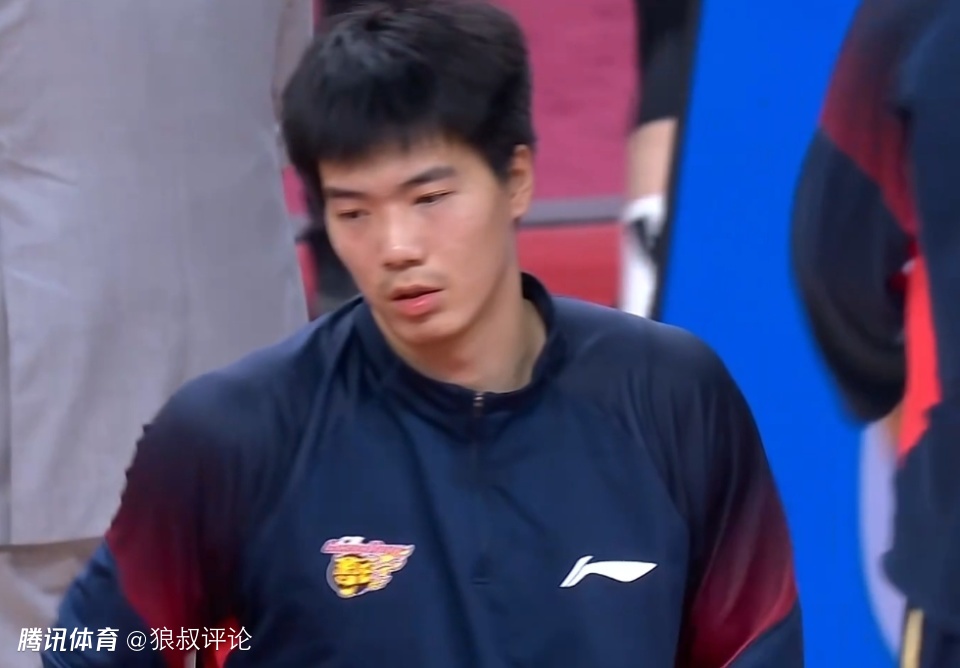 广东vs四川12人名单：崔永熙焦泊乔缺席 萨姆纳再战旧主