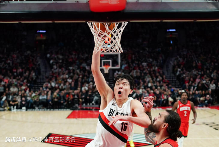 拓媒：杨瀚森对位亚当斯时很顽强 胳膊被抓出血印很正常约基奇经常这样