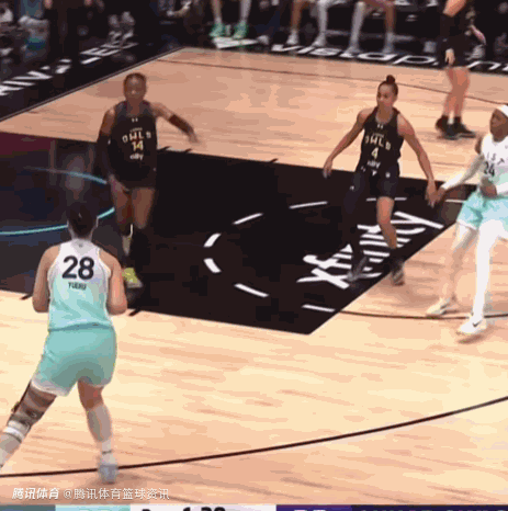 效率天花板！李月汝半场3分钟轰13分 收获Unrivaled生涯首记三分