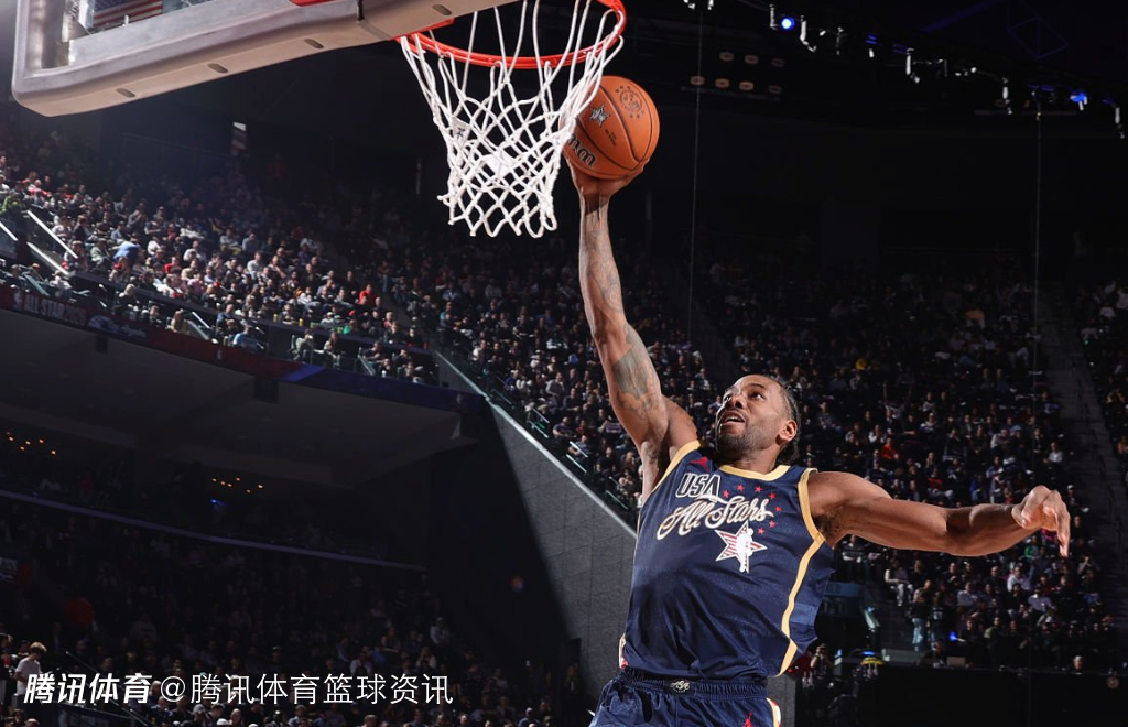 小卡：第一个球投进后就带着节奏保持下去 队员们愿意放下光芒成就我