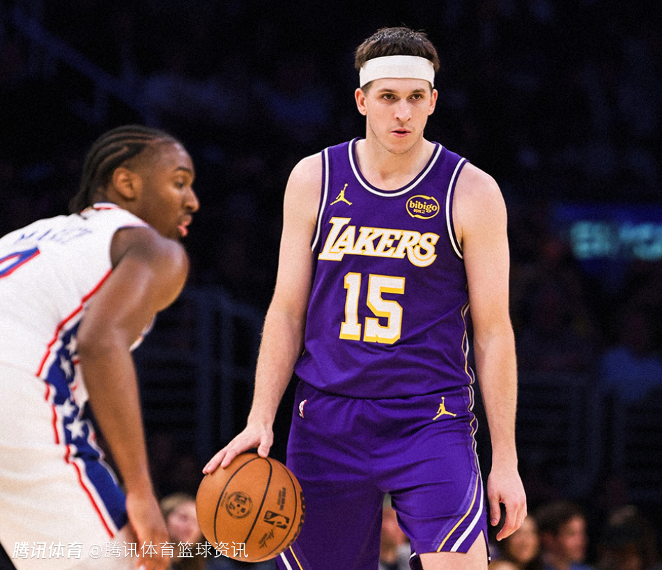 里夫斯：大家没有崩溃就是坚持战斗 东契奇伤退后我们团结一心拿下胜利