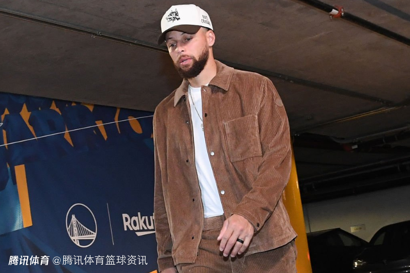 勇士官方更新库里伤情！持续好转10天后复查 至少再缺席5场比赛