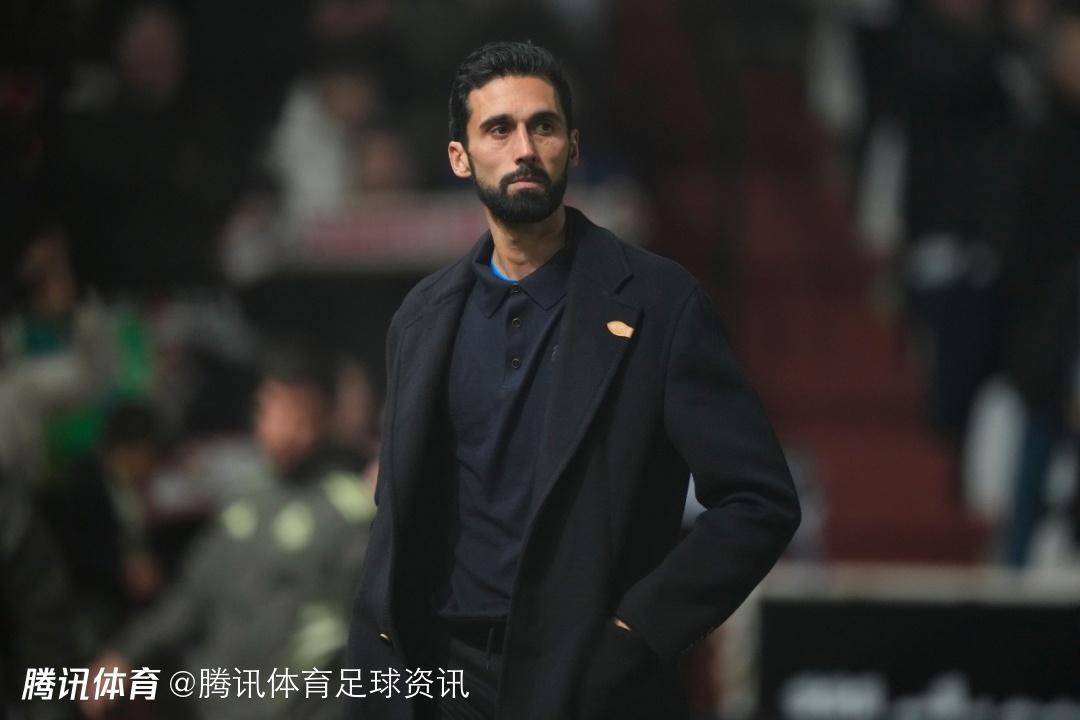 TA：阿韦洛亚已同意续约至2027年 但并未获全队全力支持