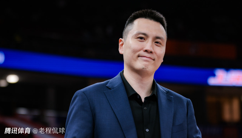 上海队主帅卢伟被冤枉？张镇麟：全队有很多战术 但我们有时会忘