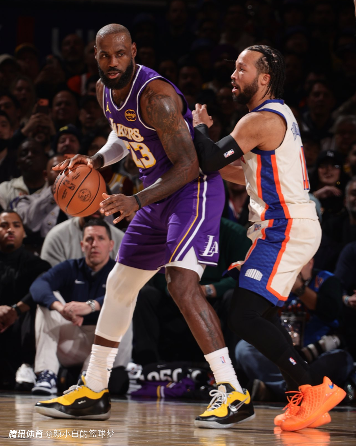 41岁两度平筐空接暴扣！詹皇却遭美媒批专刷数据 22连全明星安慰奖？