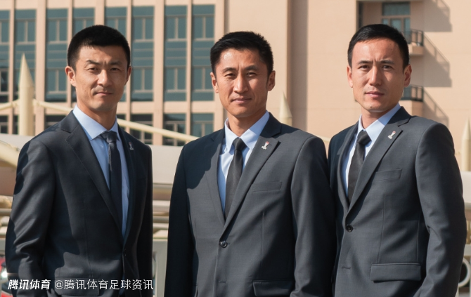 中国足协官方：马宁、傅明、周飞入选世界杯裁判名单 其中马宁身份为主裁
