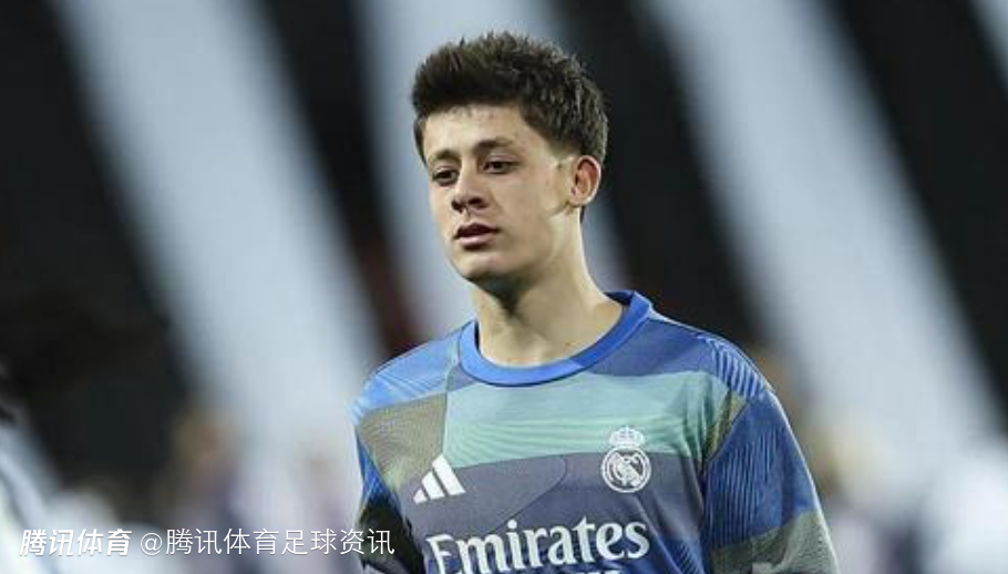 居莱尔谈68米世界波：我观察到门将站位不好 尝试了一下就进了