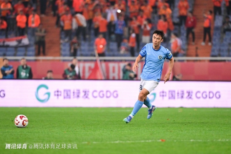 告别功勋！深圳新鹏城致敬张煜东：75场拼搏 感谢你的恪尽职守