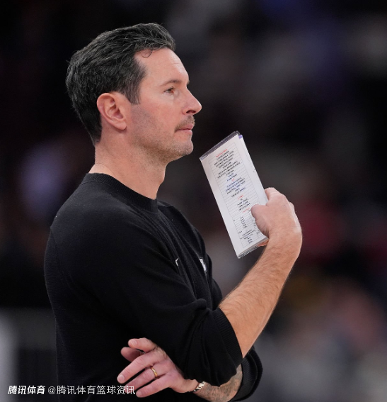 雷迪克：克勒贝尔表现非常职业 艾顿伤势级别是每日观察状态