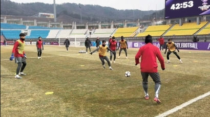 海港仅22名球员出征韩国客场，蒋光太武磊莱昂纳多王燊超全未随队