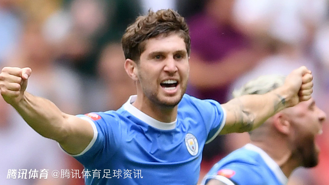 斯通斯：萨维尼奥突破速度惊人 但有点遗憾他接我直塞球没打门