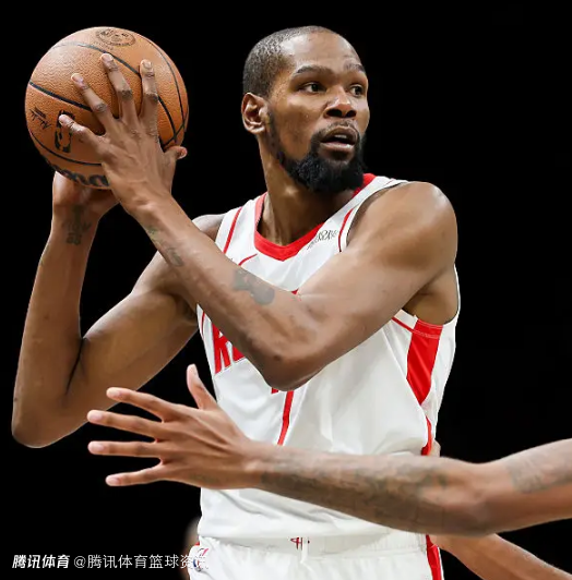 单场11助攻！杜兰特：我一直力求用正确方式打球 火箭每个人都能成为攻防发起点