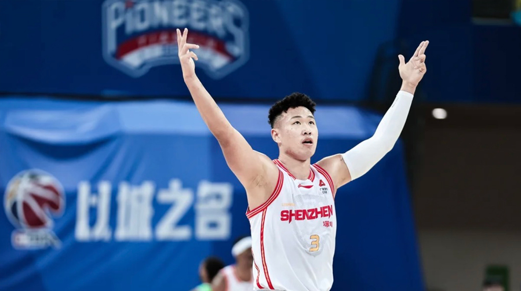 CBA：史密斯28+8率深圳客场击败天津 贺希宁20+12阿立兹16分