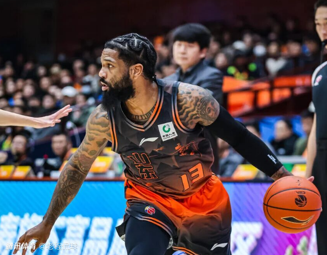 山东外援鲍威尔无缘CBA俱乐部杯季军赛 被裁或进入倒计时