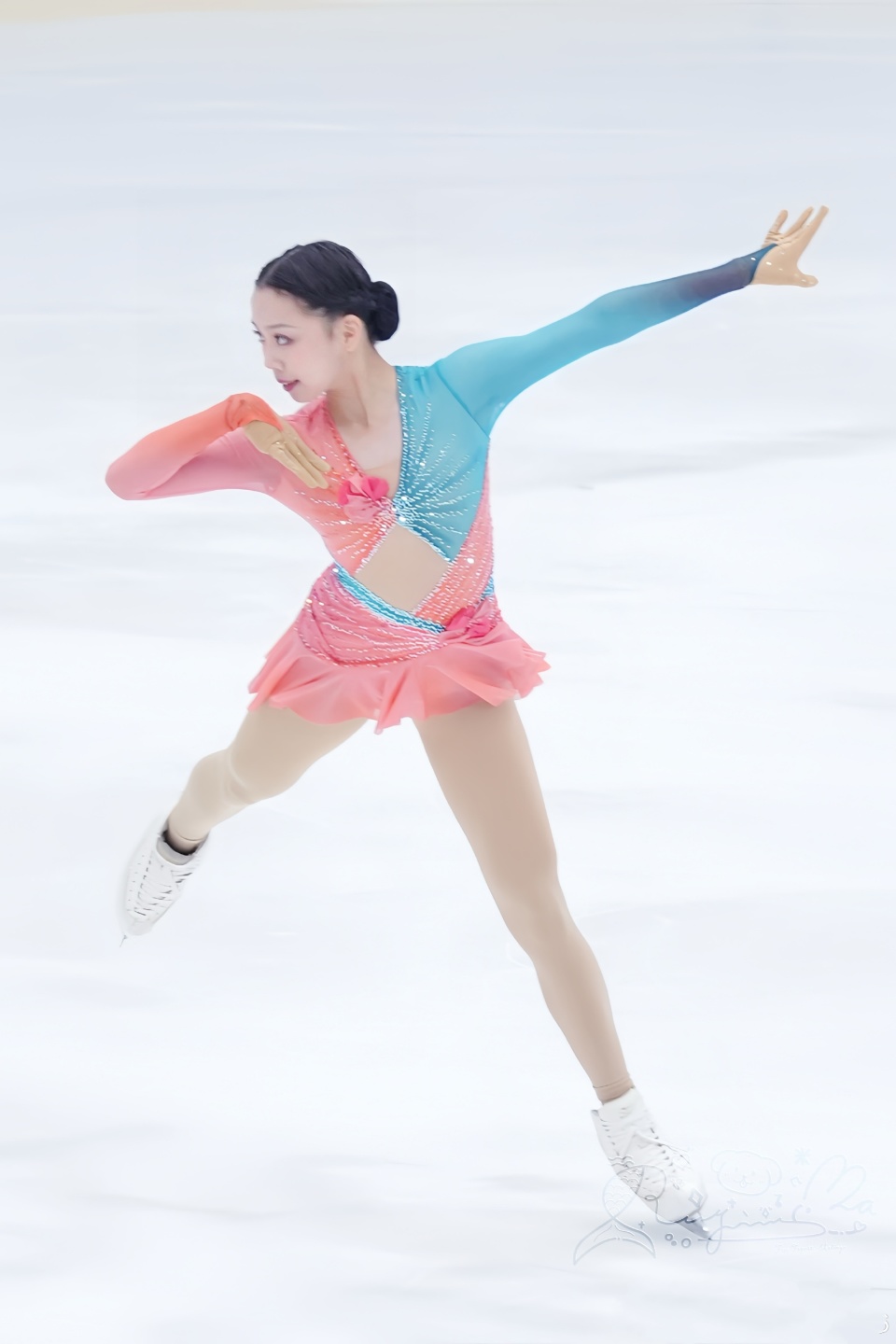王一涵花滑世青赛短节目第六，挺进自由滑最后一组！岛田麻央技压群芳