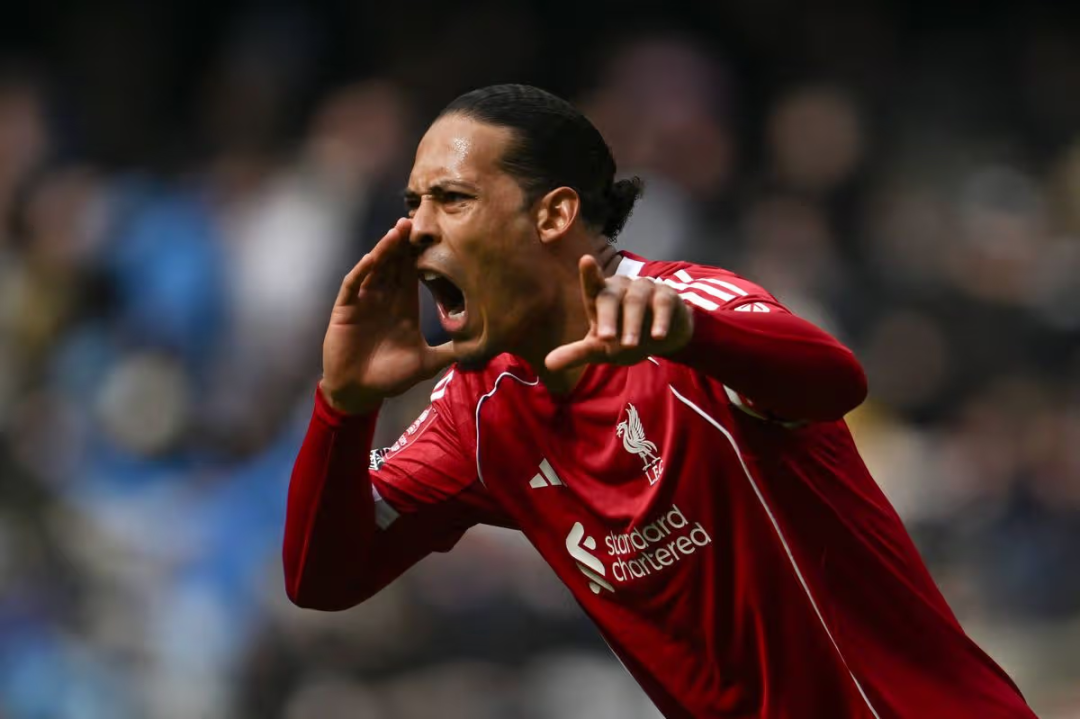 范戴克：以欧冠资格为目标不符合利物浦定位；是否重建问高层