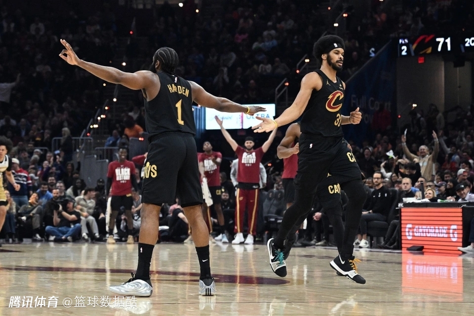 半场得分顶以前全场！骑士中锋产量暴涨 格里芬：哈登让他更轻松