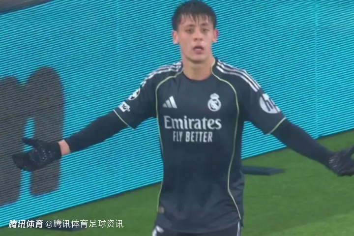 马卡报：居莱尔被换下时当场摊手表达不满 摄像镜头清晰捕捉