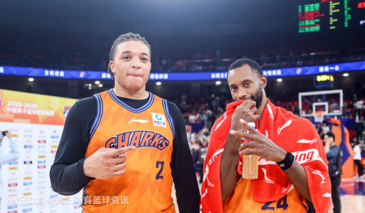 洛夫顿离队回NCAA？沪记：他就发了条纯调侃意味的动态