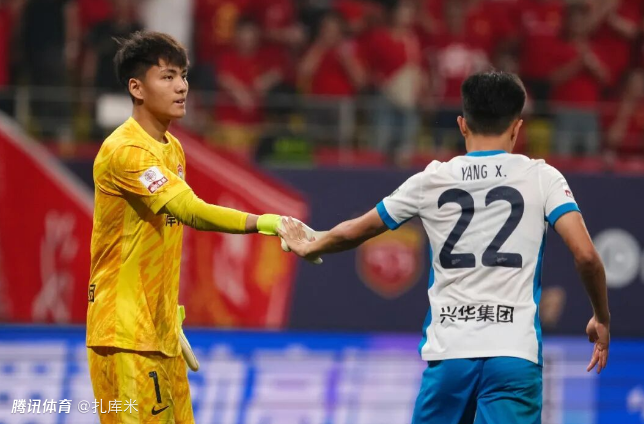 足球报：海牛欠薪达3000万之巨，西海岸出售2名球员盼筹措2000万资金