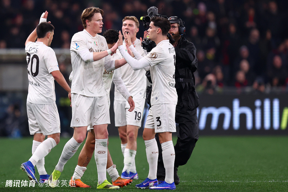 3-2！意甲冠军少打1人仍逆转 曼联2弃将携手爆发 霍伊伦双响+点杀
