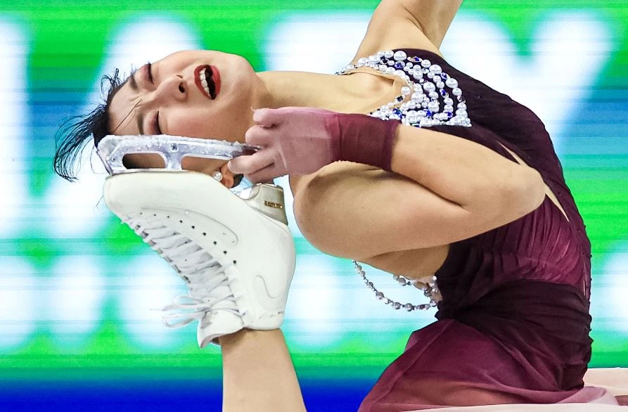 日本花滑女单名将含泪宣布退役：带着世锦赛冠军离开赛场真的很幸福