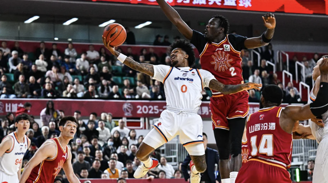 13连胜！古德温31分灭旧主上海逆转山西 大白边17+12盖伊神奇3+1空砍30分