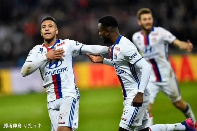 里昂冲主场10连胜盼3年2进法国杯4强，黑马朗斯盼破16年魔咒