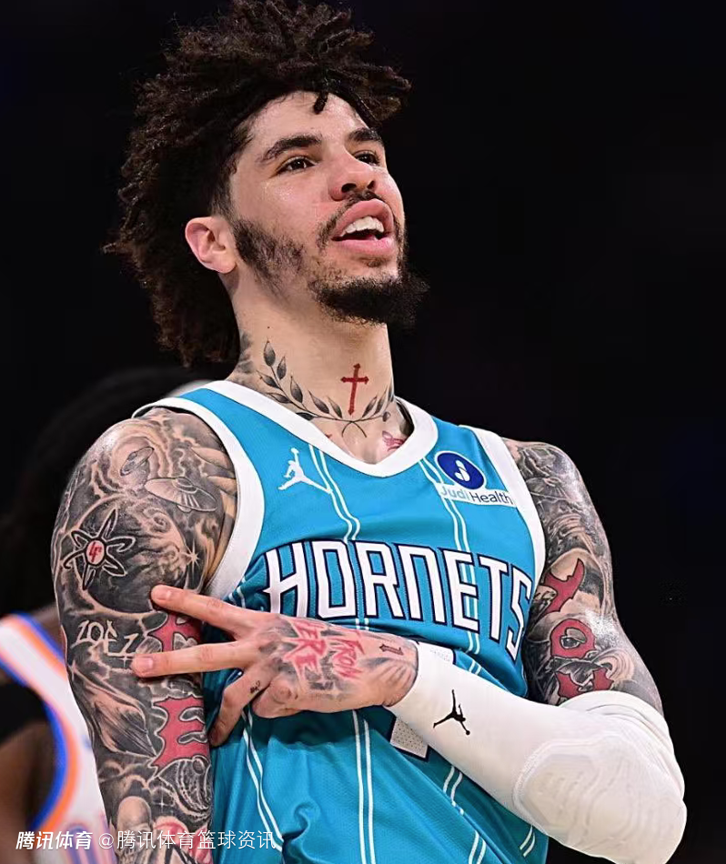 黄蜂主帅：卡莱尔为年轻教练铺平道路 三球替补出战展现出领导力和无私精神