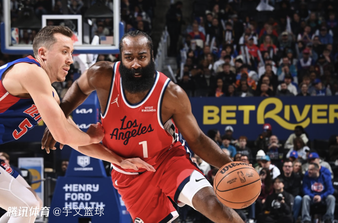 20中4+三分7中1！哈登19+7+7被封盖7次 手感冰冷实现末节救赎