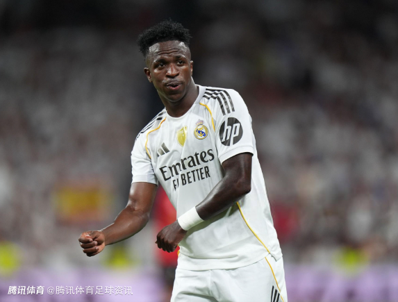 西媒曝皇马试图弥合维尼修斯与球迷裂痕 希望球员主动向球迷靠拢