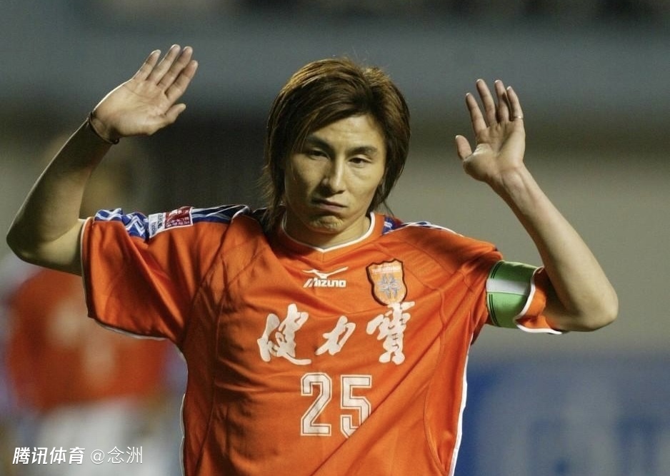 李玮锋：深圳健力宝夺冠时就欠薪！领导喊我球霸 梅西被推荐给权