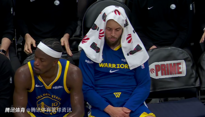 库里：一直因为失误输球太让人泄气 送对手太多额外球权迟早反噬我们