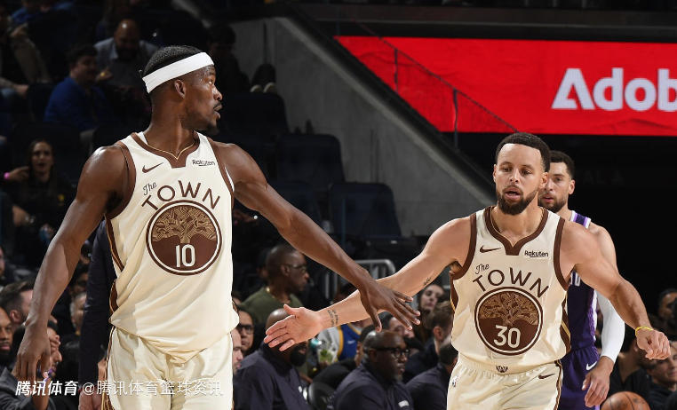 库里：看到巴特勒率替补阵容拉开比分感觉很棒 希望全队继续保持专注