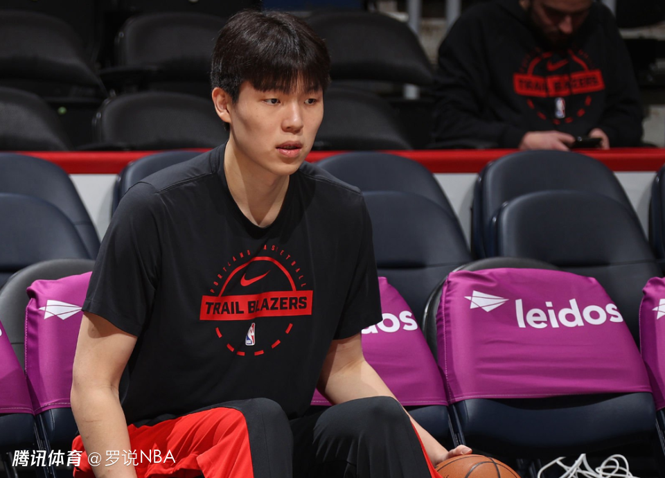 队记：杨瀚森完全配得上新秀赛名额 斯普利特总会耐心回答中国记者