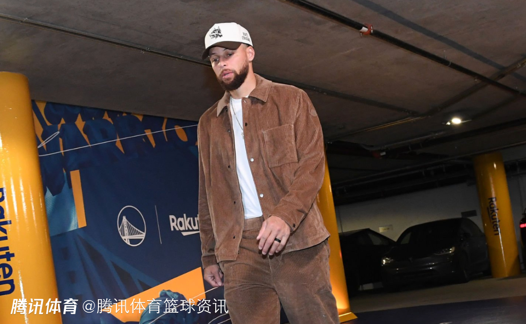 队记：库里亲承自己因右膝持续性伤势 复出时间还得再推迟一阵