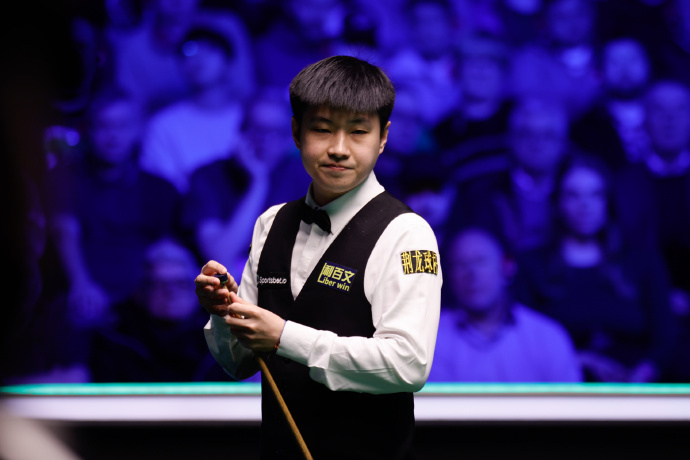 赵心童10-1横扫希金斯！晋级斯诺克巡回锦标赛决赛