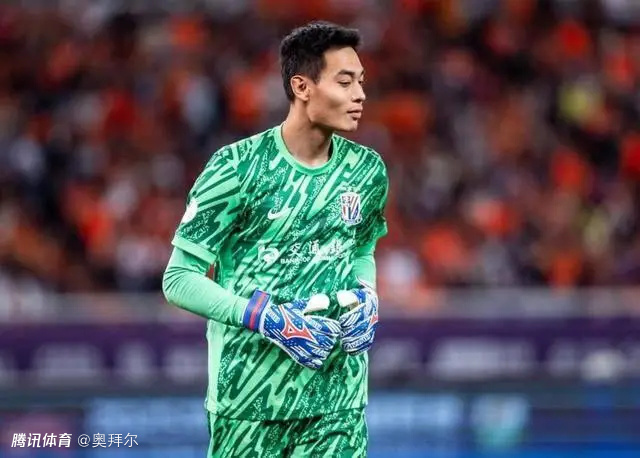 超级巨大失误！薛庆浩黄油手送礼，基莱斯门线补射，马镇机会来了