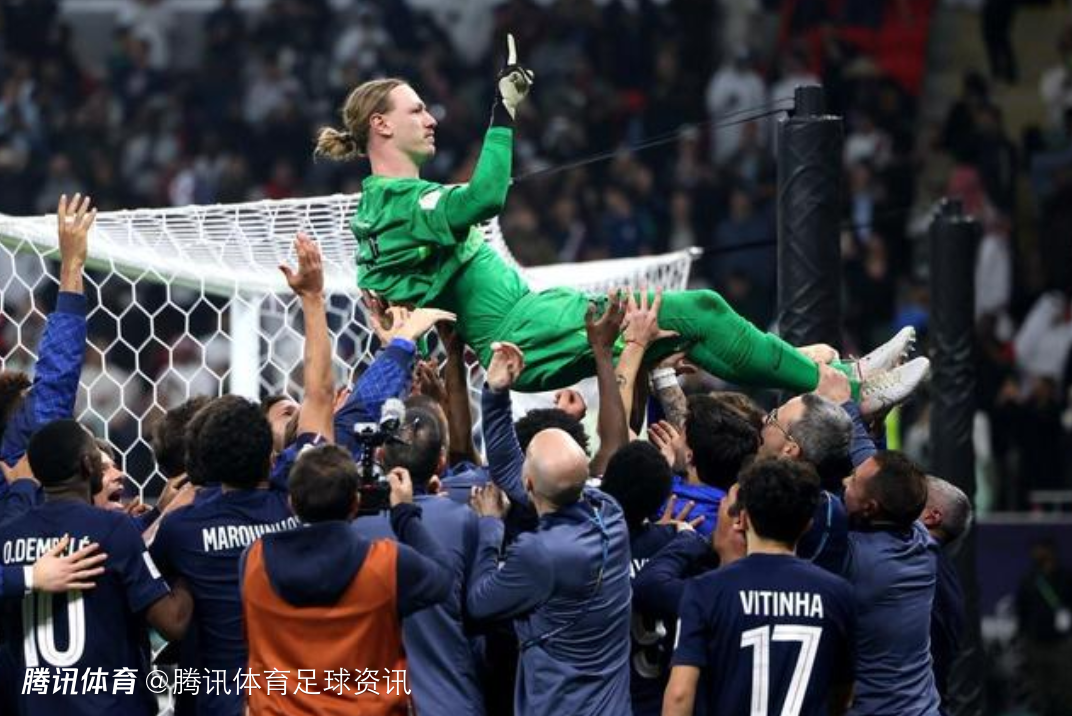 从替补到英雄！米体揭秘巴黎门神萨福诺夫：点球大战扑四点的心理学学霸