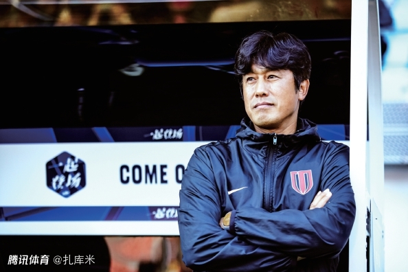 沪媒：上轮亚冠前蓉城原本与徐正源已谈妥，部分球迷用极端方式表达不满