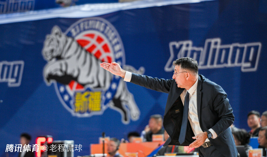 主帅格兰请辞？新疆公告有几分可信 前者一直想在CBA执教