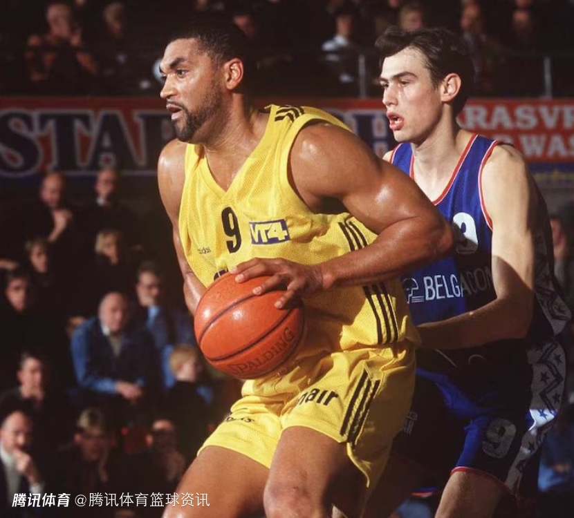 节哀！雷霆后卫阿贾伊-米切尔父亲因心脏病离世 享年60岁