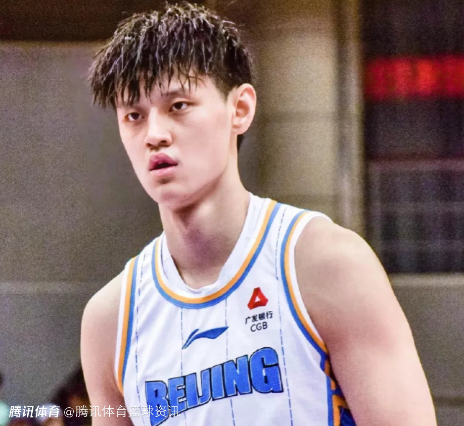 回归CBA！曾凡博将重返北京男篮 球队此前已经完成其预注册